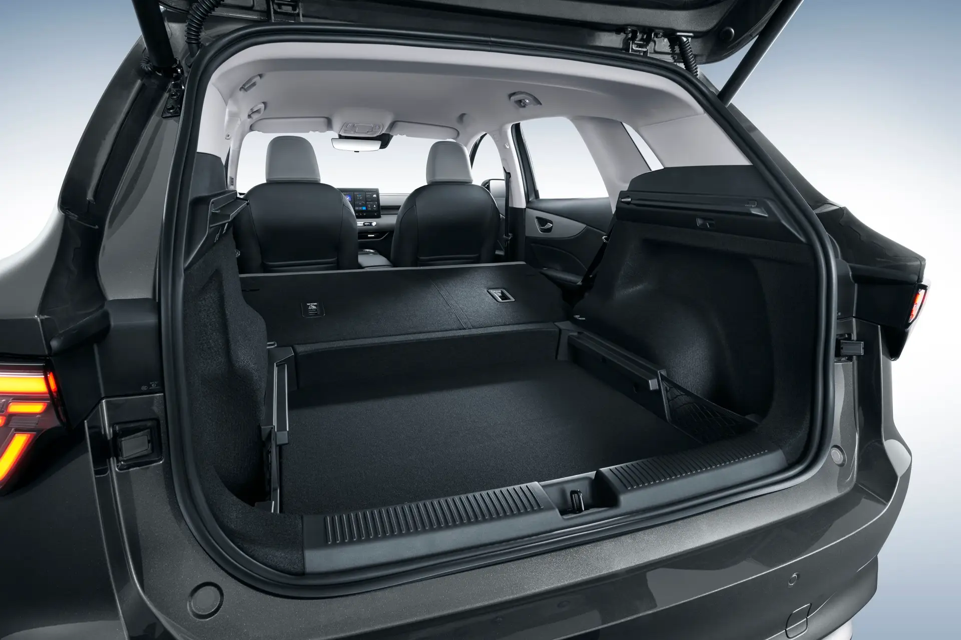 MGS5 EV, MGS5 interior, MGS5 trunk, trunk, trunk interior, trunk space, Car Trunk, Chair, Cushion, Furniture, Home Decor